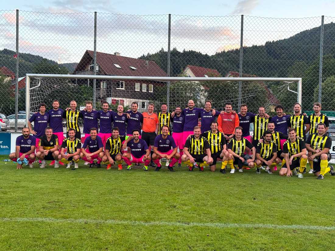 Unsere Ü35 siegt im Viertelfinale und steht nun im Halbfinale der Bezirksliga
