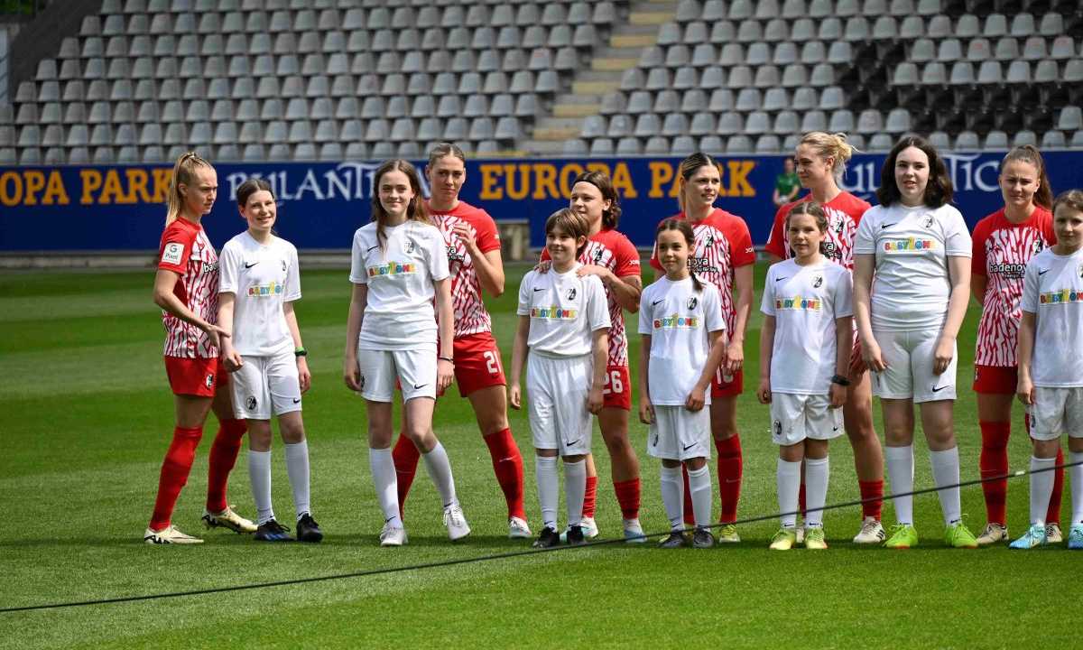 Toller Nachmittag bei den SC Frauen im Dreisamstadion!